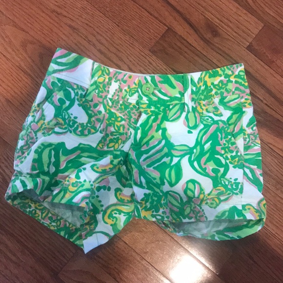 Lilly Pulitzer Pants - Lilly Pulitzer Callahan shorts